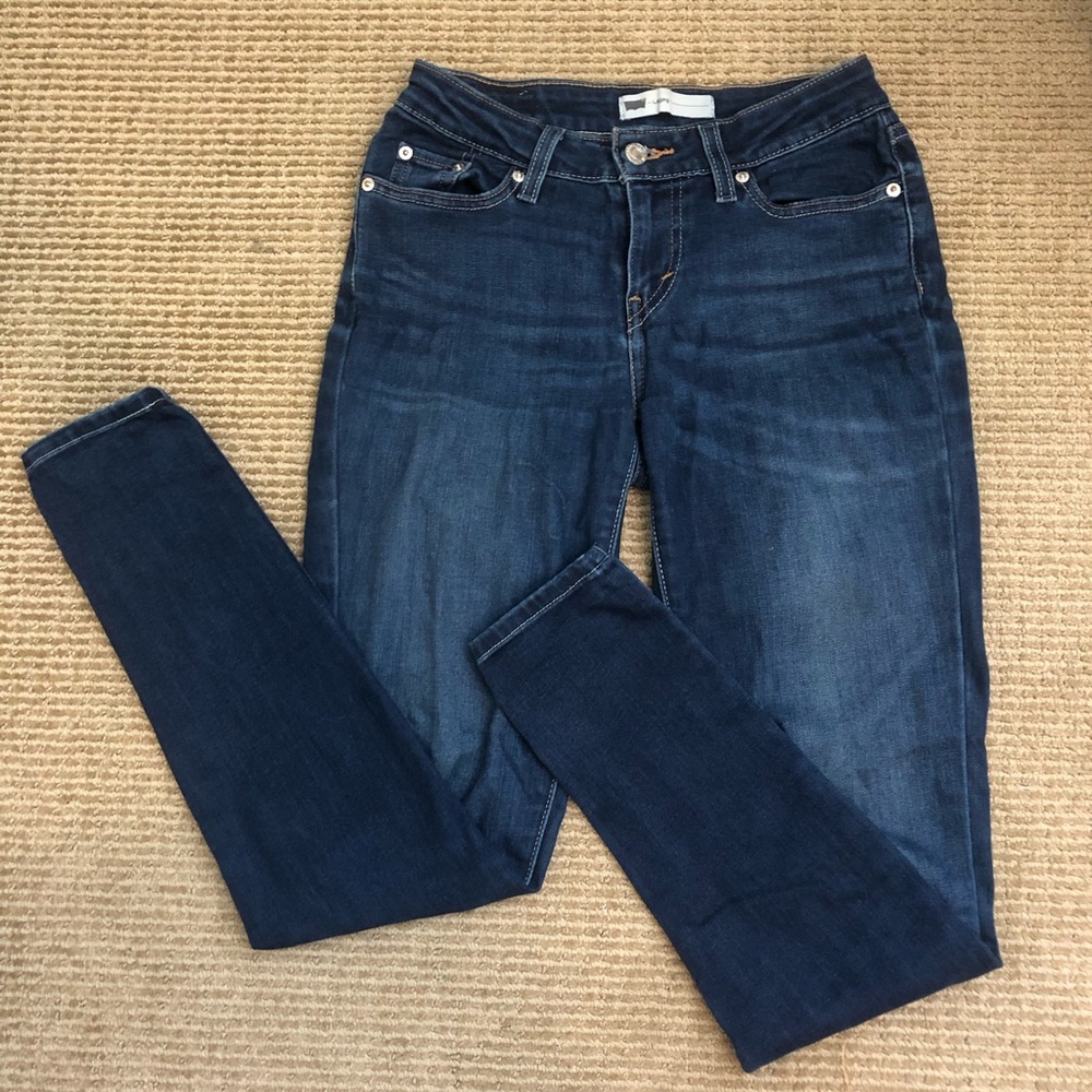 Dark denim Levi skinny jeans
